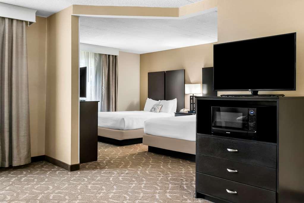 Best Western Okemos/East Lansing Hotel & Suites Bilik gambar