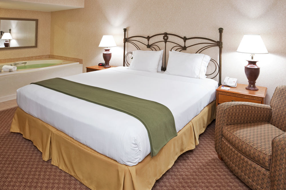 Best Western Okemos/East Lansing Hotel & Suites Luaran gambar